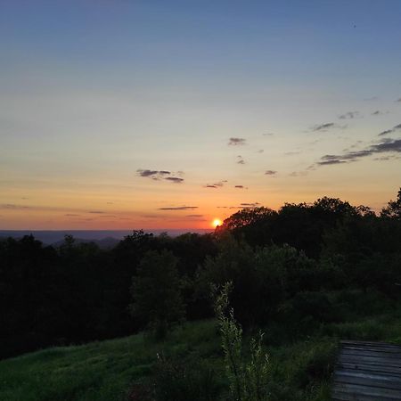 Bout De Cote Bed & Breakfast Lacam-dʼOurcet Dış mekan fotoğraf